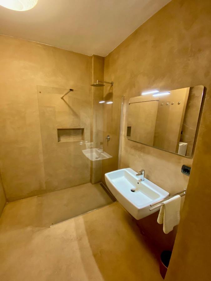 Elegante Appartamento Vicino Al Centro Турин Экстерьер фото