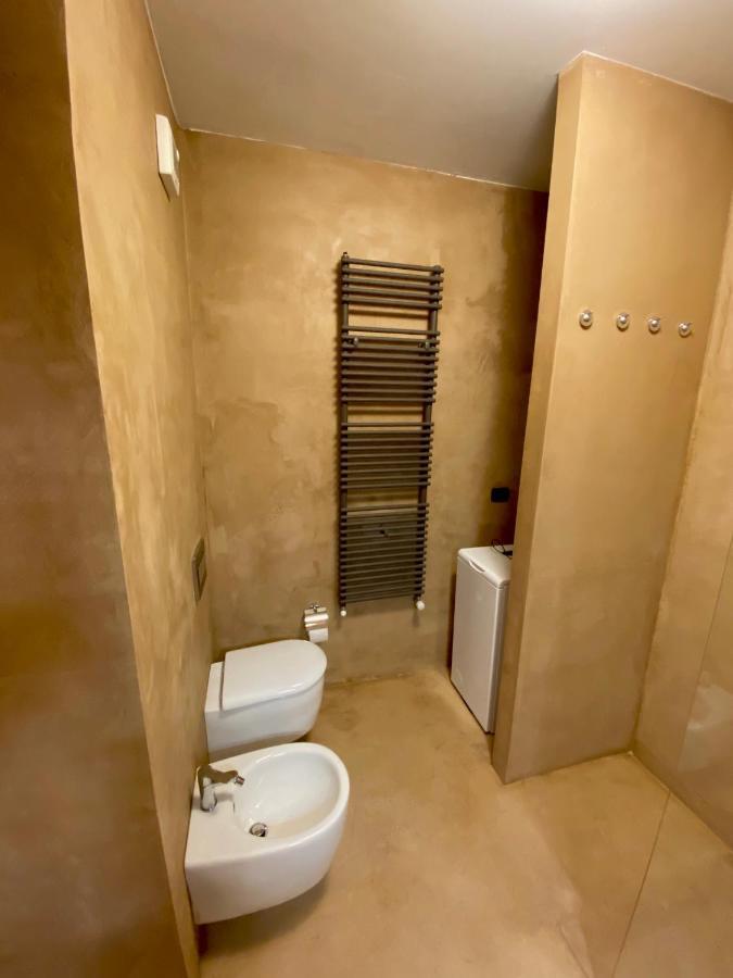 Elegante Appartamento Vicino Al Centro Турин Экстерьер фото