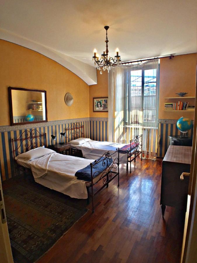Elegante Appartamento Vicino Al Centro Турин Экстерьер фото